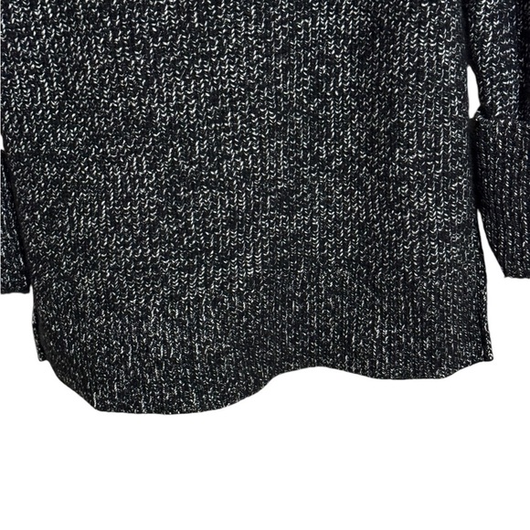 Athleta Black Marl Shasta Hi-Low V-Neck Wool Blend Chunky Sweater, X-SMALL - Picture 8 of 9